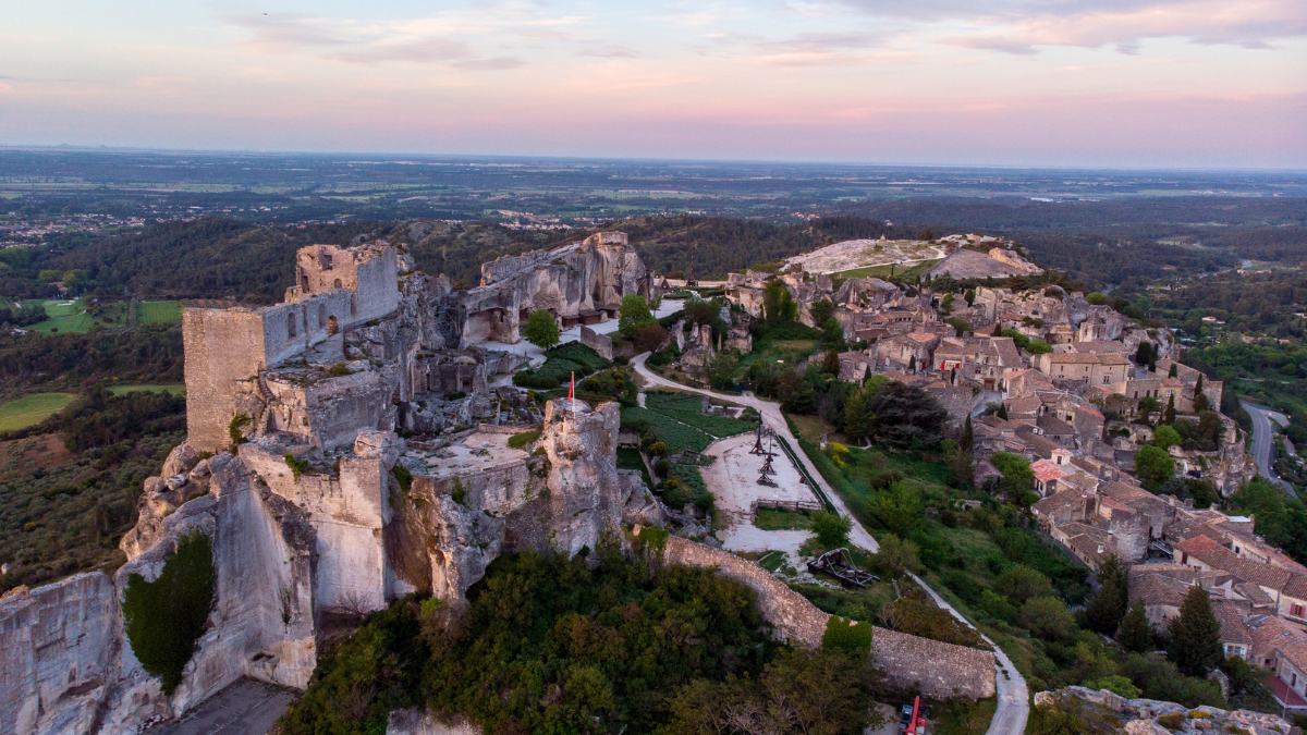 découvrir baux de provence
